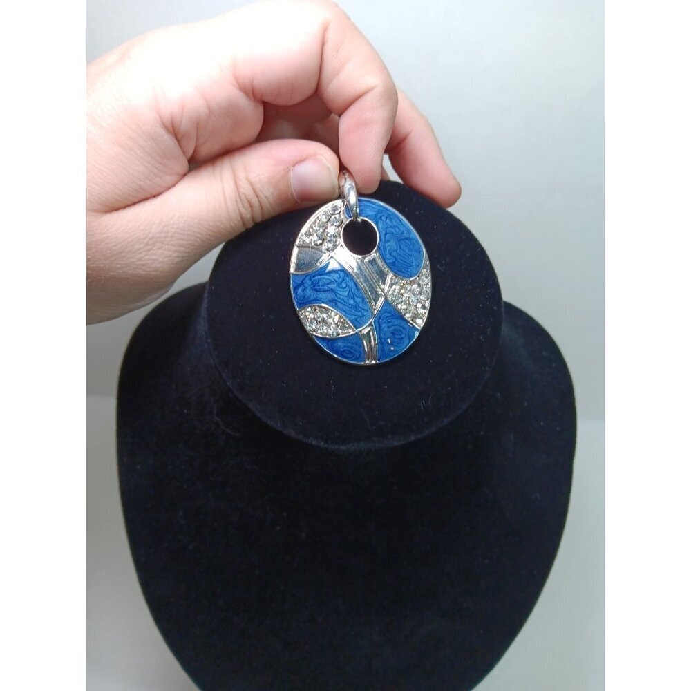 Vintage Metal Silver Tone Blue Swirl Enamel Diamond Rhinestones Pendant